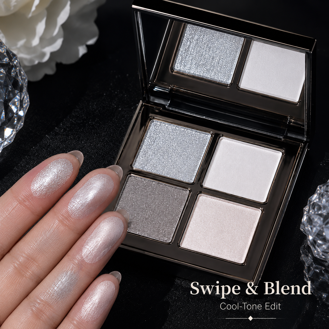 Frosted Silver Glow Quad Eyeshadow Palette – 4 Cool-Tone Essential Shades